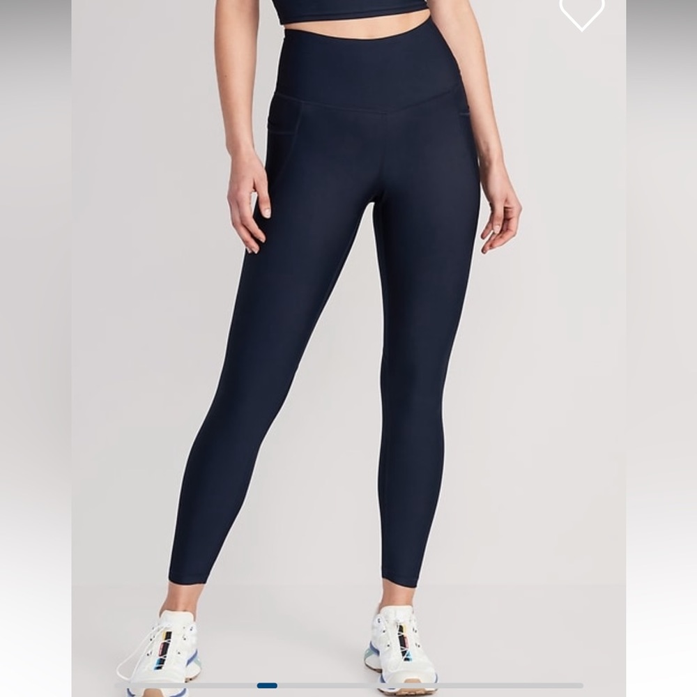 High-waisted PowerSoft 7/8-Length Side-pocket Leggings